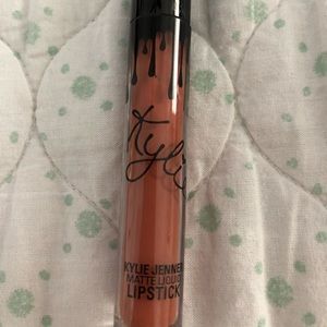 Kylie Jenner Matte Liquid Lipstick. Color: Ginger